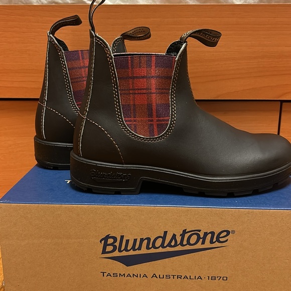 NEW🤎BLUNDSTONE 500 ORIGINAL Brown/burgundy Chelsea Boots size 7us - Picture 2 of 6